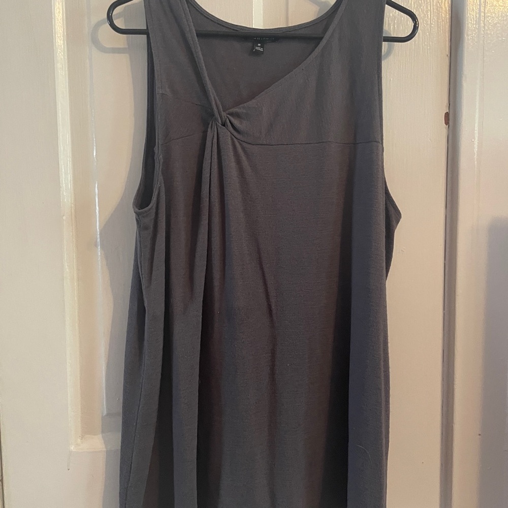 41 Hawthorn Charcoal Twist Tank Top